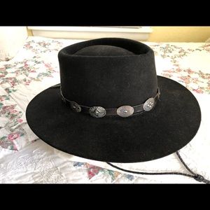 Stetson ladies hat.